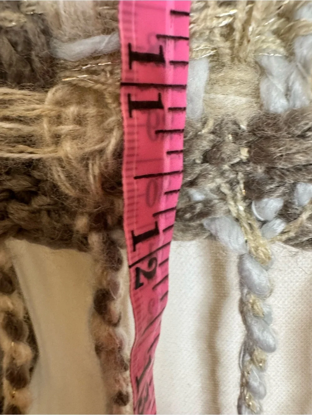 LOFT Beige and Cream Knit Scarf